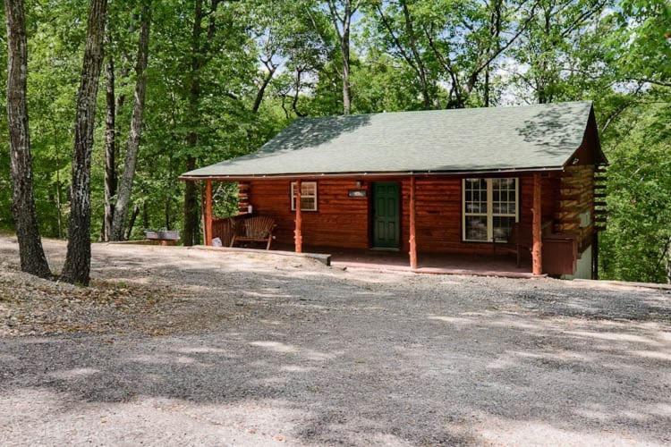 Secluded 2 Story Cabin Pool Wifi Smart Tvs Villa Eureka Springs Exteriör bild